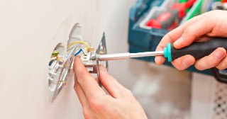 Электромонтажные работы Апатиты цена 476 руб Электрика под ключ